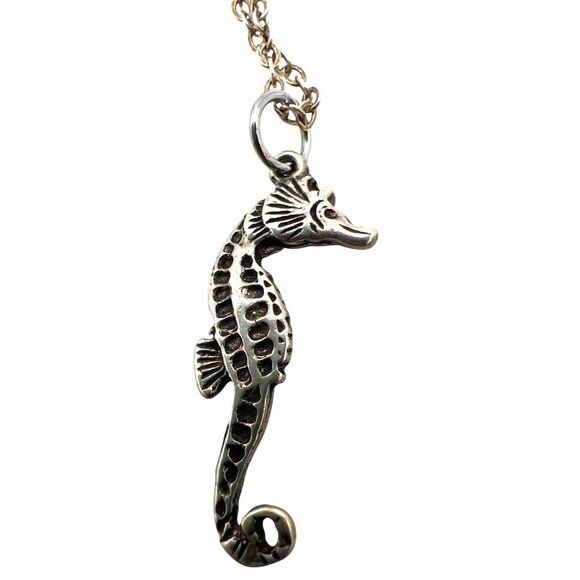 Sterling Silver Seahorse Pendant 925 18' Necklace Mariner Beach Ocean Nautical - Picture 2 of 6